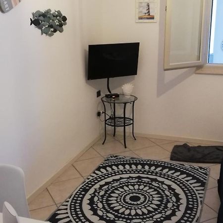 דירות קרוטונה Residenza Anna Maria מראה חיצוני תמונה