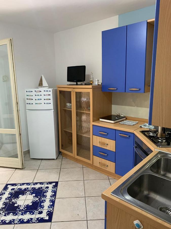 דירות קרוטונה Residenza Anna Maria מראה חיצוני תמונה